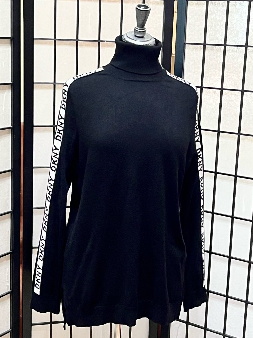 DKNY Black Turtleneck Sweater with White Logo Shoulder Tape women size L